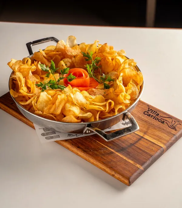 Arroz Carioquíssimo com camarão e batata chips